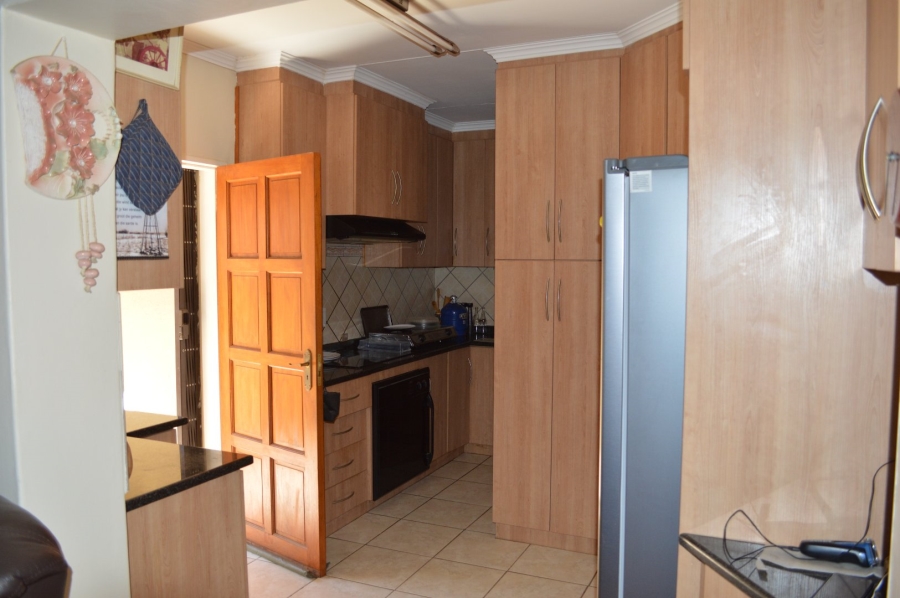 3 Bedroom Property for Sale in Wilkoppies North West